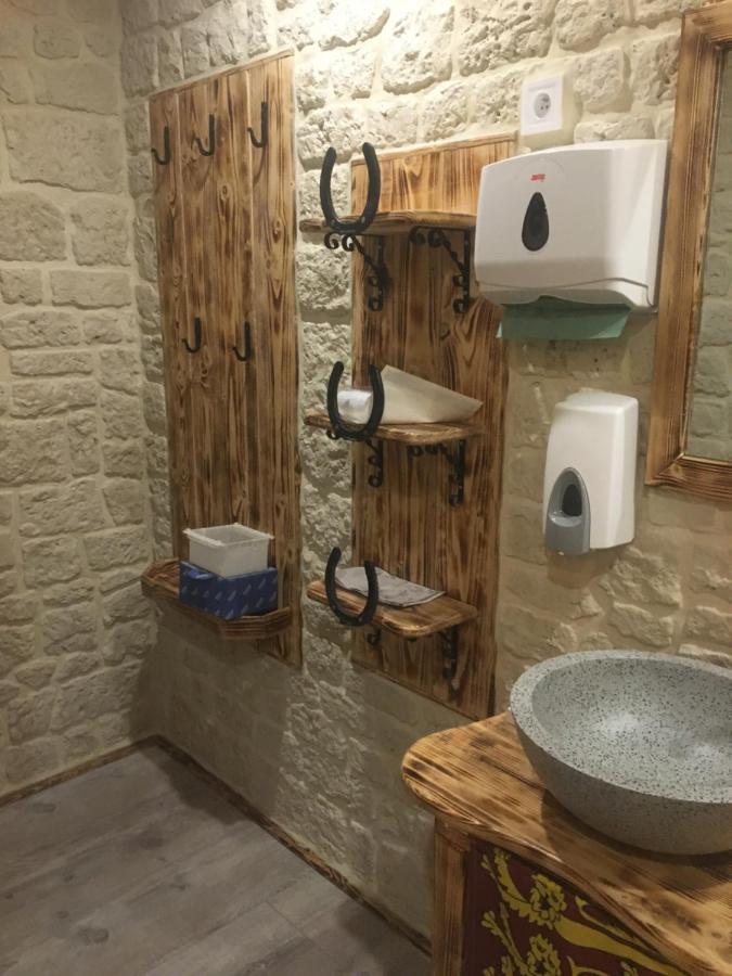 Chambre D'Hote Medieval Du Vieux Bourg Chailloue Екстер'єр фото
