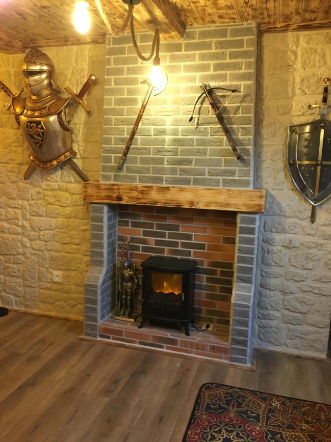 Chambre D'Hote Medieval Du Vieux Bourg Chailloue Екстер'єр фото